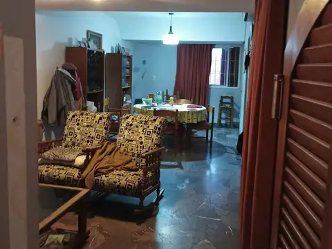 CASA en VENTA - LATERAL ACCESO ESTE (GUAYMALLÉN)