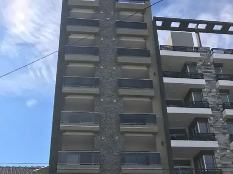 DEPARTAMENTO DE 2 AMBIENTES EN VENTA EN QUILMES CENTRO