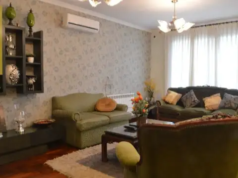 Casa en Venta en Ituzaingo, USD 400.000