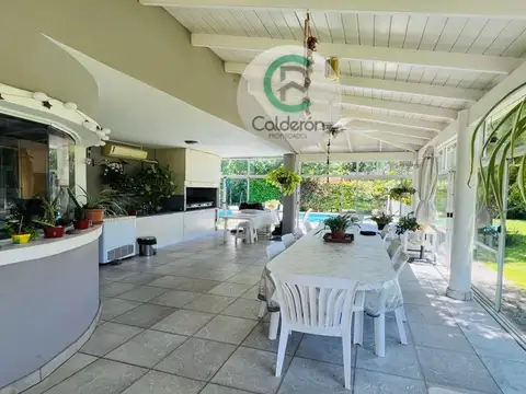 Casa en Alquiler Country Club Banco Provincia
