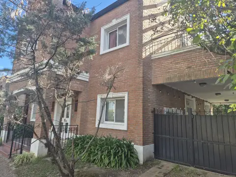 Casa en Alquiler de 3 dormitorios