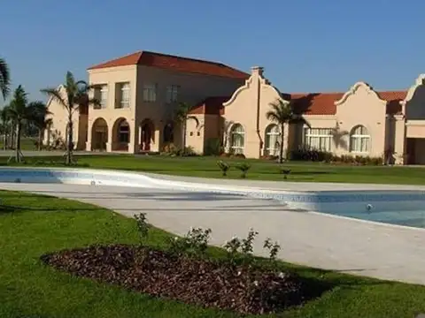 Terreno en Venta en Area 60, USD 18.000