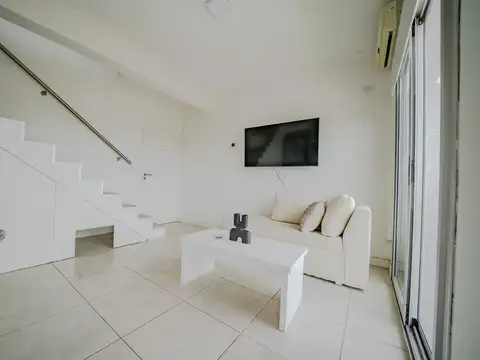 Avenida de los Lagos 3100