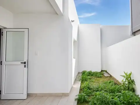 Hernanddarias 2300