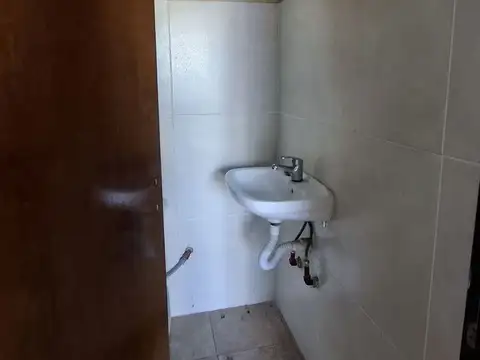 Avenida 21 esquina 127 2600