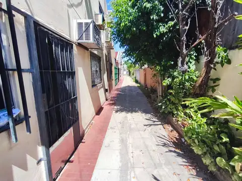 Depto Tipo Casa en Venta de 2 ambientes