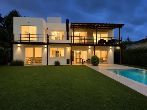 Casa  en Alquiler en San Marco, Villanueva, Tigre