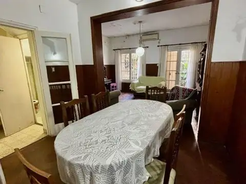 CASA EN VENTA CON POTENCIAL PARA CONSTRUCTORA