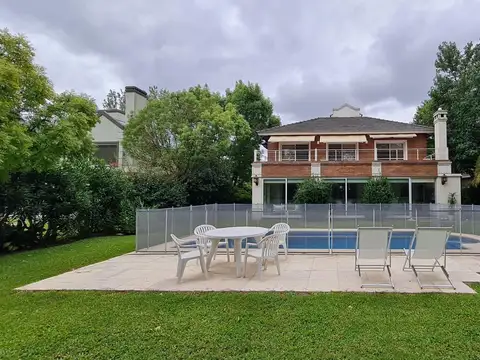 Venta casa con piscina oportunidad, Saint Thomas Sur