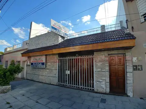 DEPARTAMENTO 3 AMBIENTES CON PATIO Y TERRAZA