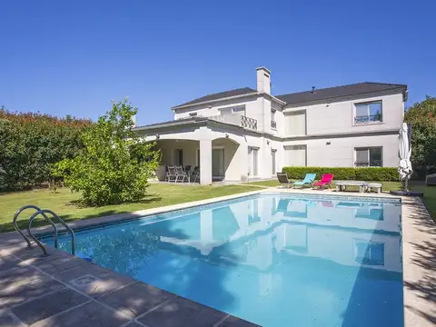 Casa en Venta en Funes, Rosario
