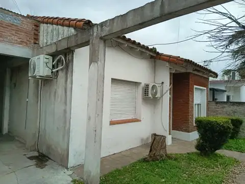Casa en Venta con 5 cocheras
