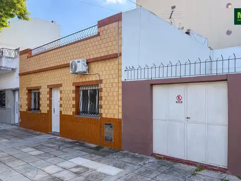 Casa 3 ambientes lCocheras y Terraza  l Venta, Urquiza