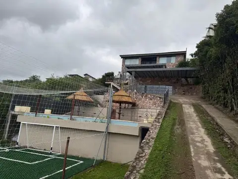 Casa 4 ambientes con 4 baños