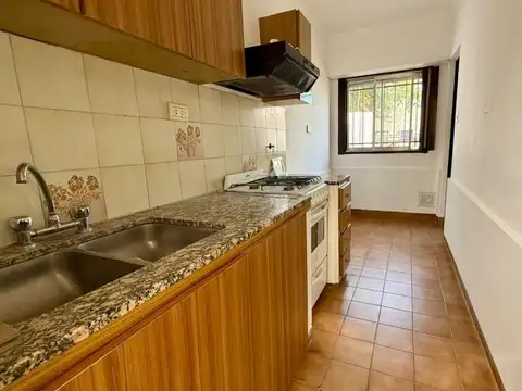 Depto Tipo Casa 3 ambientes con 1 baño