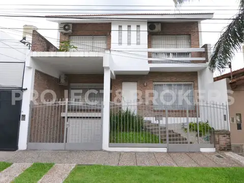 Maravillosa casa en Castelar Norte