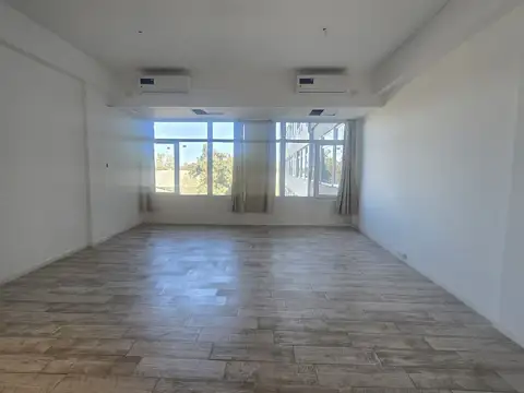 Departamento Oficina Showroom en  alquiler con cochera Delta Center Nordelta