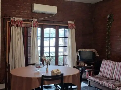 Depto Tipo Casa en Venta 26 años