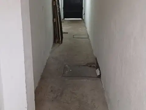 Venta PH 3 Ambientes c/ Terraza, Patio y Sin Expensas en Villa Constructora, San Justo se escuc...