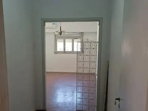 Av Eva Perón 6000 Mataderos PH 3amb U$75.000 