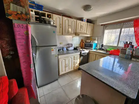 Depto Tipo Casa en Venta al Este