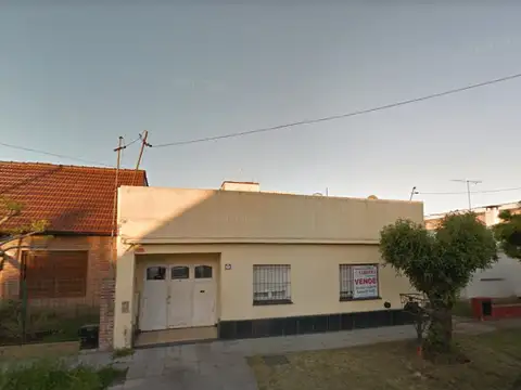 Casa PH 3 amb. (frente) - APTO CRÉDITO - Solis y Heguilor 