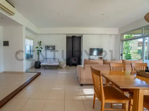 Casa en Venta en Joaquín Gorina, USD 268.000