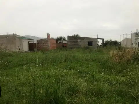 Terreno en Venta 10  mts Fondo