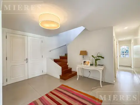 Importante casa en venta en Mayling Club de Campo
