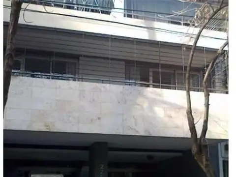 COCHERA FIJA CUBIERTA - MUY CÓMODA - EXCELENTE RENTA