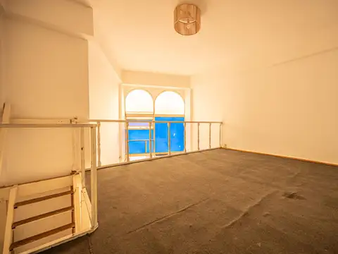 Oficina duplex en Galería Portofino, Rafel Nuñez