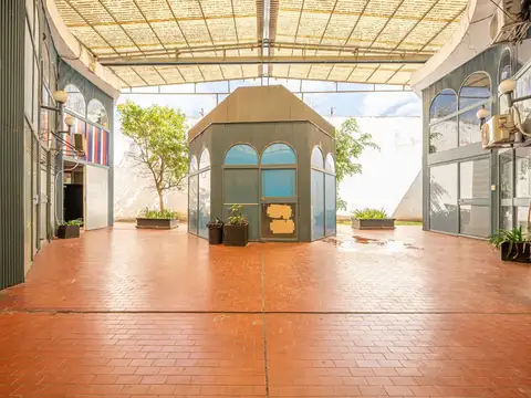 Avenida Rafael Núñez 4700