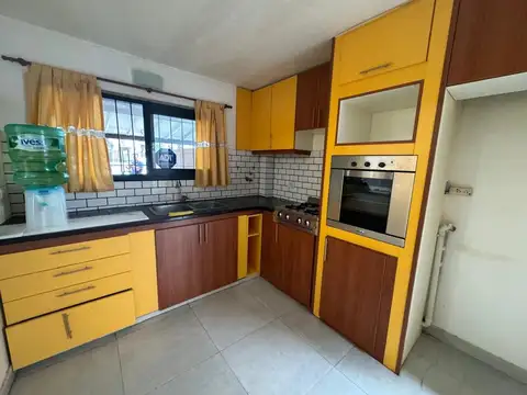 Depto Tipo Casa en Venta de 3 ambientes