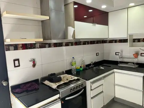 Casa en Alquiler con 1 cochera