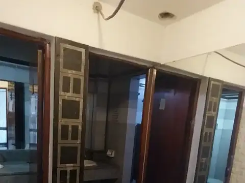 Local en Alquiler en Floresta, $ 1.900.000