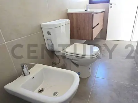 DUPLEX DE 2 DORMITORIOS EN HOUSING EXCLUSIVO