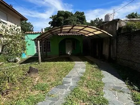CASA 2 AMBIENTES CON AMPLIO FRENTE Y FONDO LIBRE! SIN EXPENS