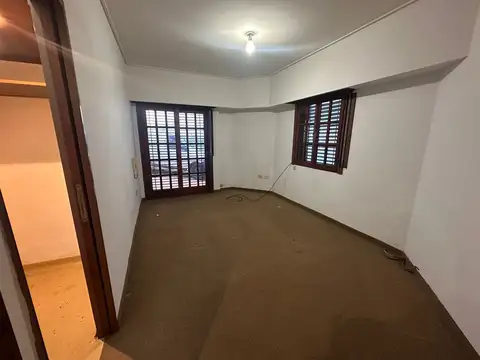 CASA EN ALQUILER EN LA PLATA 2 DORMITORIOS