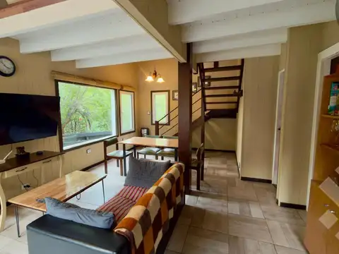 Venta de Cabaña tres dormitorios - Calle 7 colores y Ruta 62 - San Martin de los Andes
