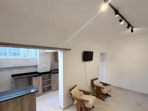 Departamento en venta 2 ambientes con cochera - Chauvín
