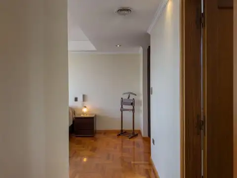 Departamento 4 ambientes con 3 baños