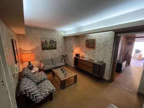 Departamento en Venta de 6 ambientes