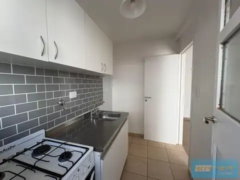 Departamento en Alquiler en Coghlan, $ 750.000