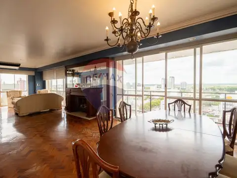 Departamento en Venta de 8 ambientes