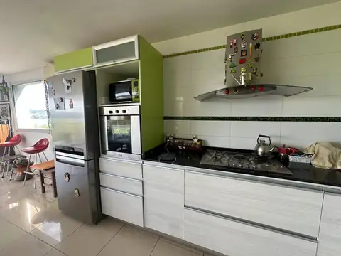 Venta Casa Villa del Lago 3 Dorm Altillo Vista