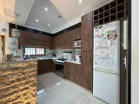 Depto Tipo Casa 3 ambientes con 1 baño