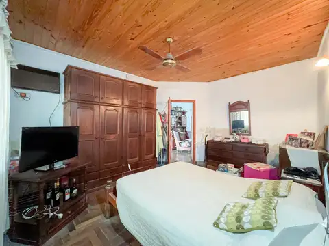 Gonzalez del Solar al 200