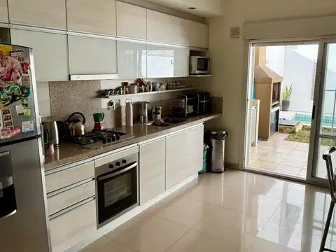 Casa en Venta al Oeste