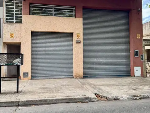 Galpon en Alquiler 8  mts Frente