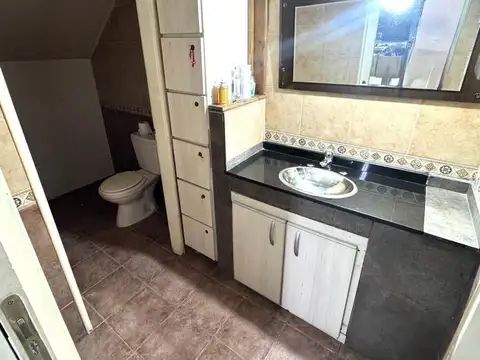 Galpon en Alquiler 28  mts Fondo